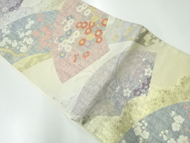 リサイクル　地紙に枝梅・菊模様織出し袋帯